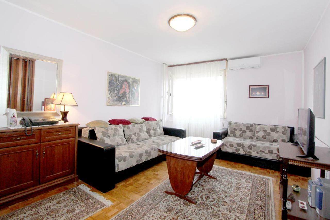 Bohemian Rhapsody Nbg Apartment Belgrade Exterior photo